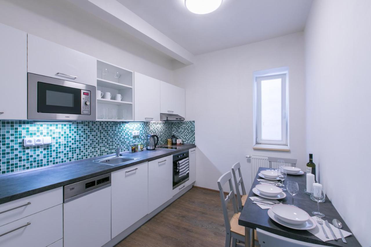 Cozy Apartment In Quiet Courtyard Near Charles Bridge Πράγα Εξωτερικό φωτογραφία
